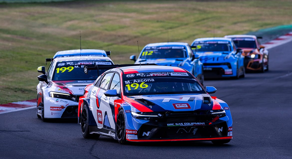#196 Hyundai ELANTRA N TCR
