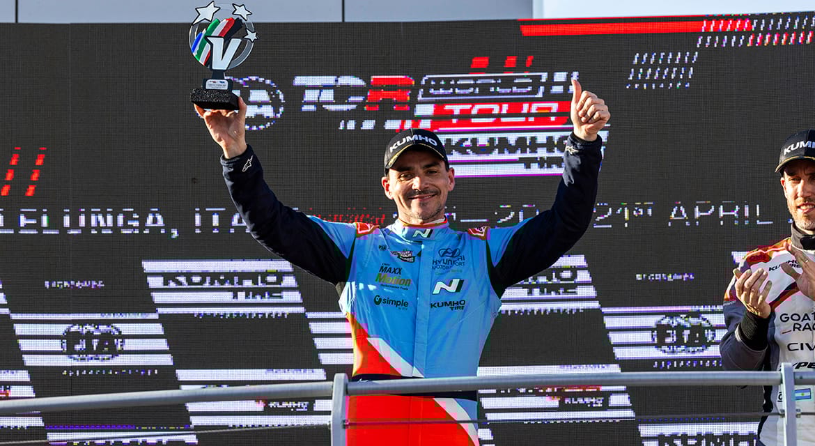 #105 Hyundai ELANTRA N TCR