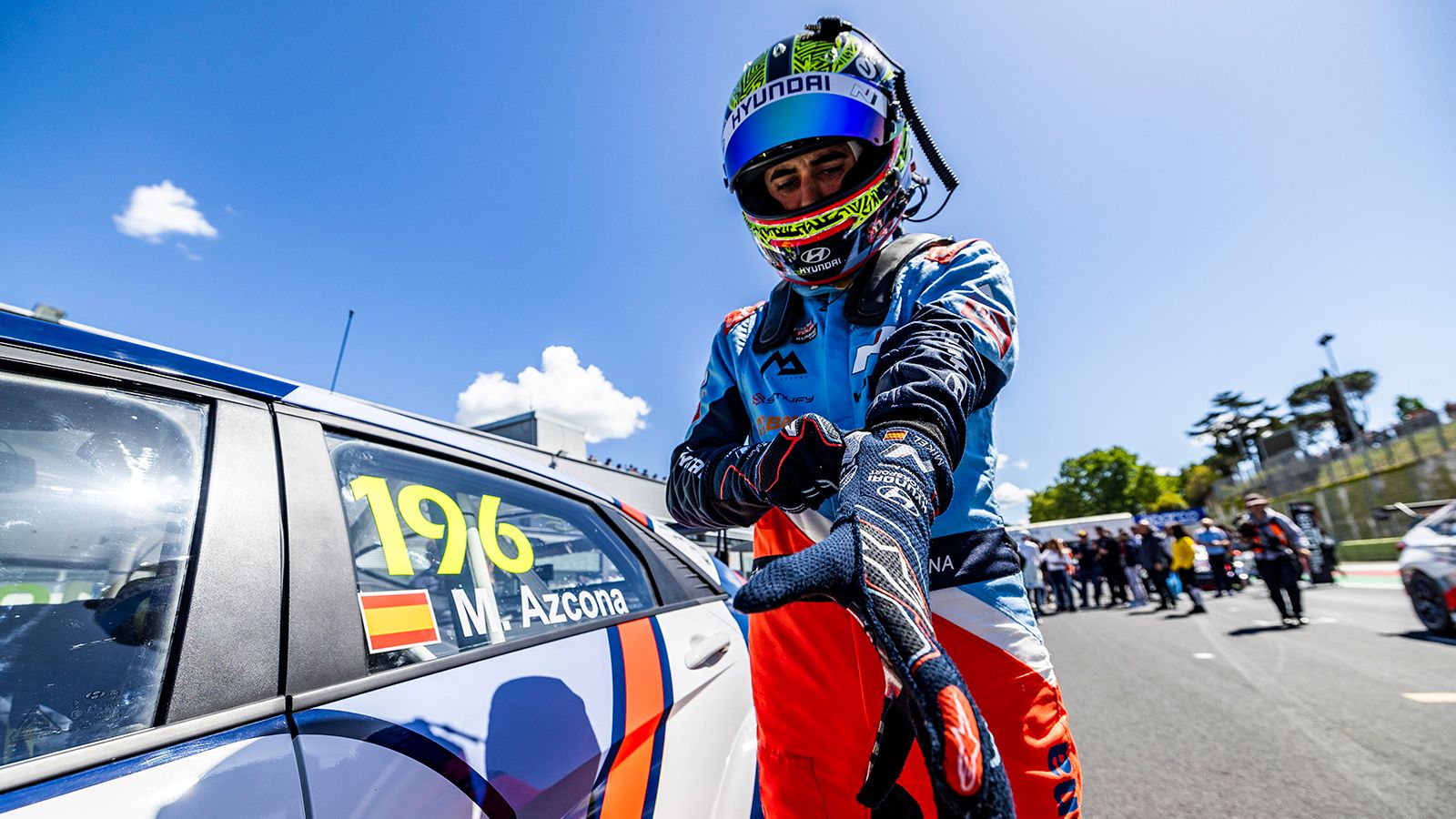 #196 Mikel Azcona (ESP)