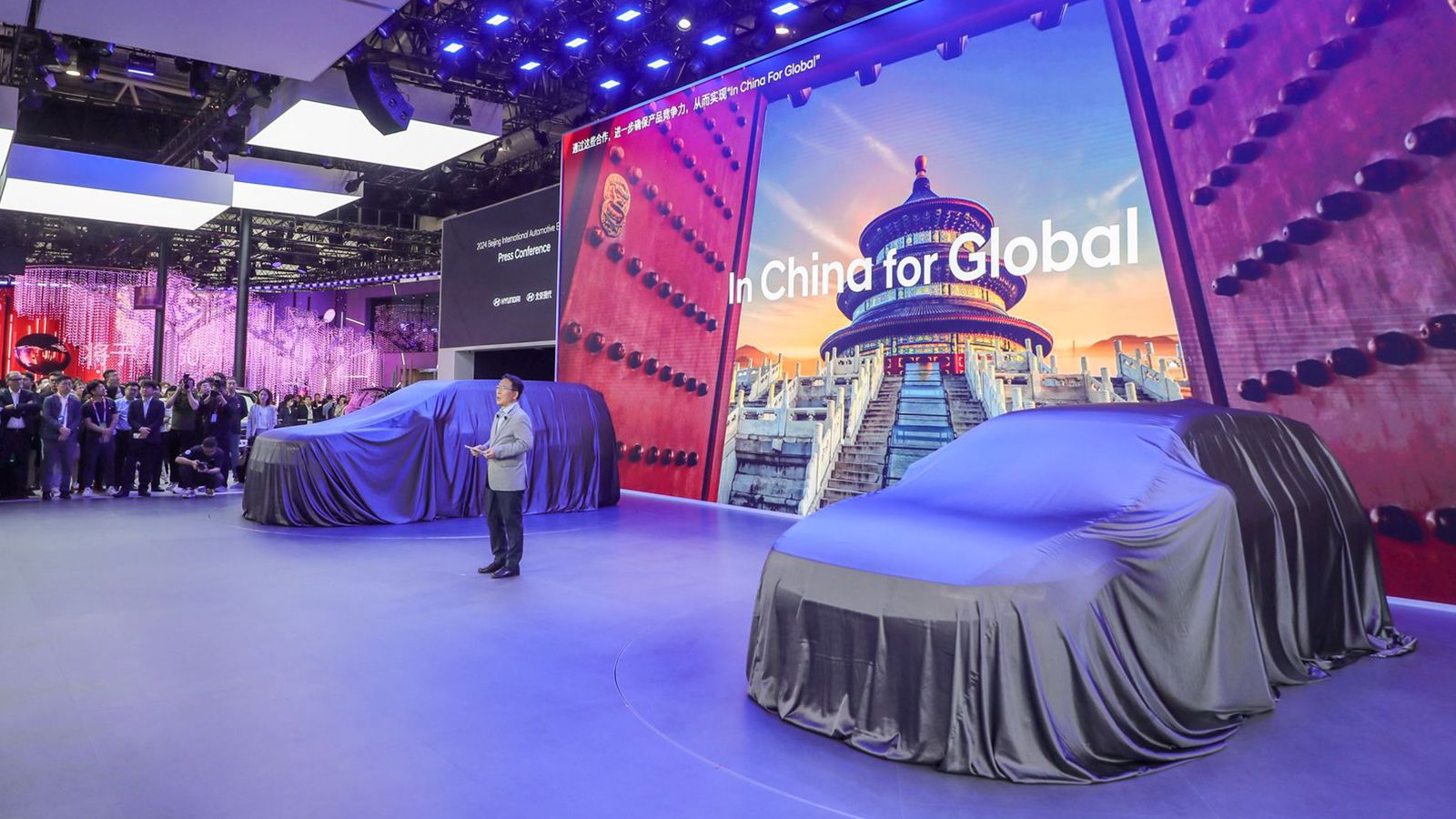 On-site photo of Hyundai press conference