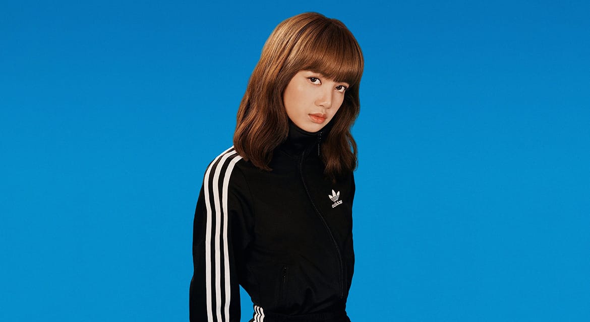 K-pop entertainment agencies know the power of marketing and collaboration and have utilized other forms of exposure to grow the genre (© GoodFon.com)