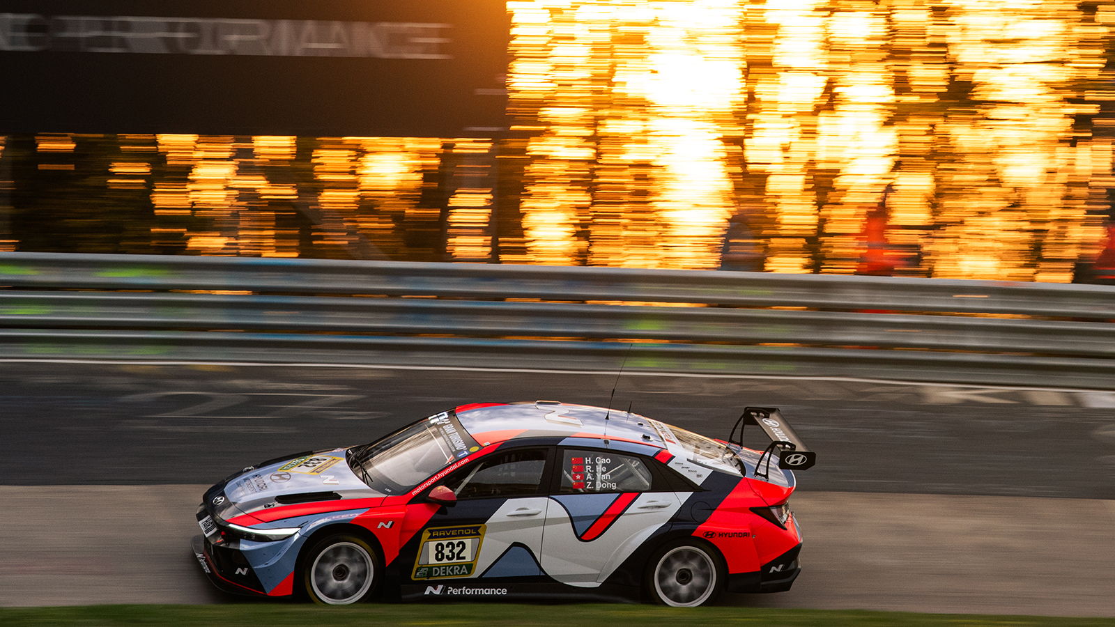 #832 Hyundai ELANTRA N TCR