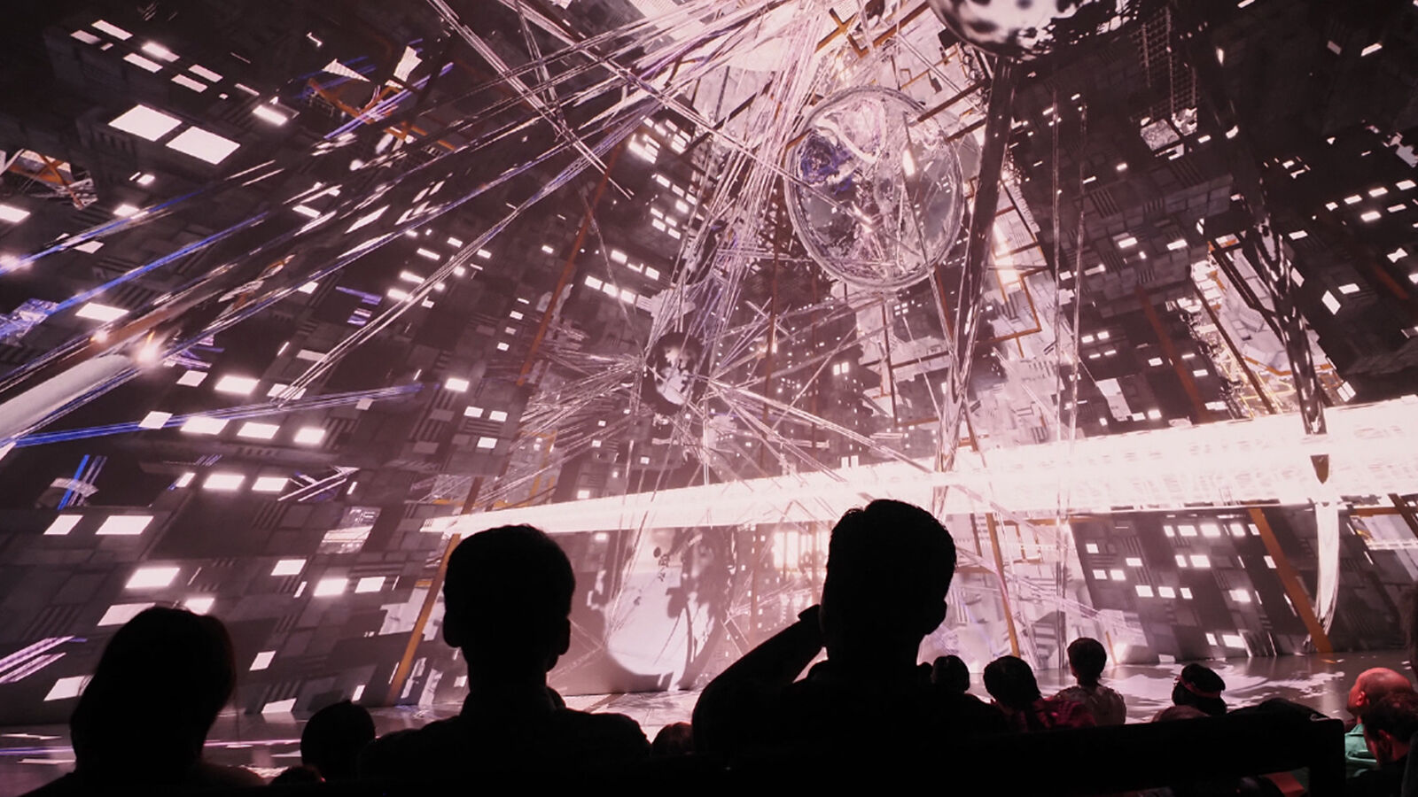 Immersive Screening of the 5th VH AWARD, provided by Ars Electronica