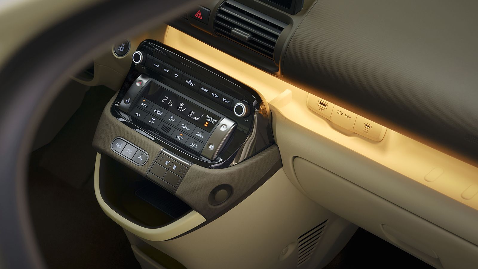 Image 8) Hyundai INSTER_INT