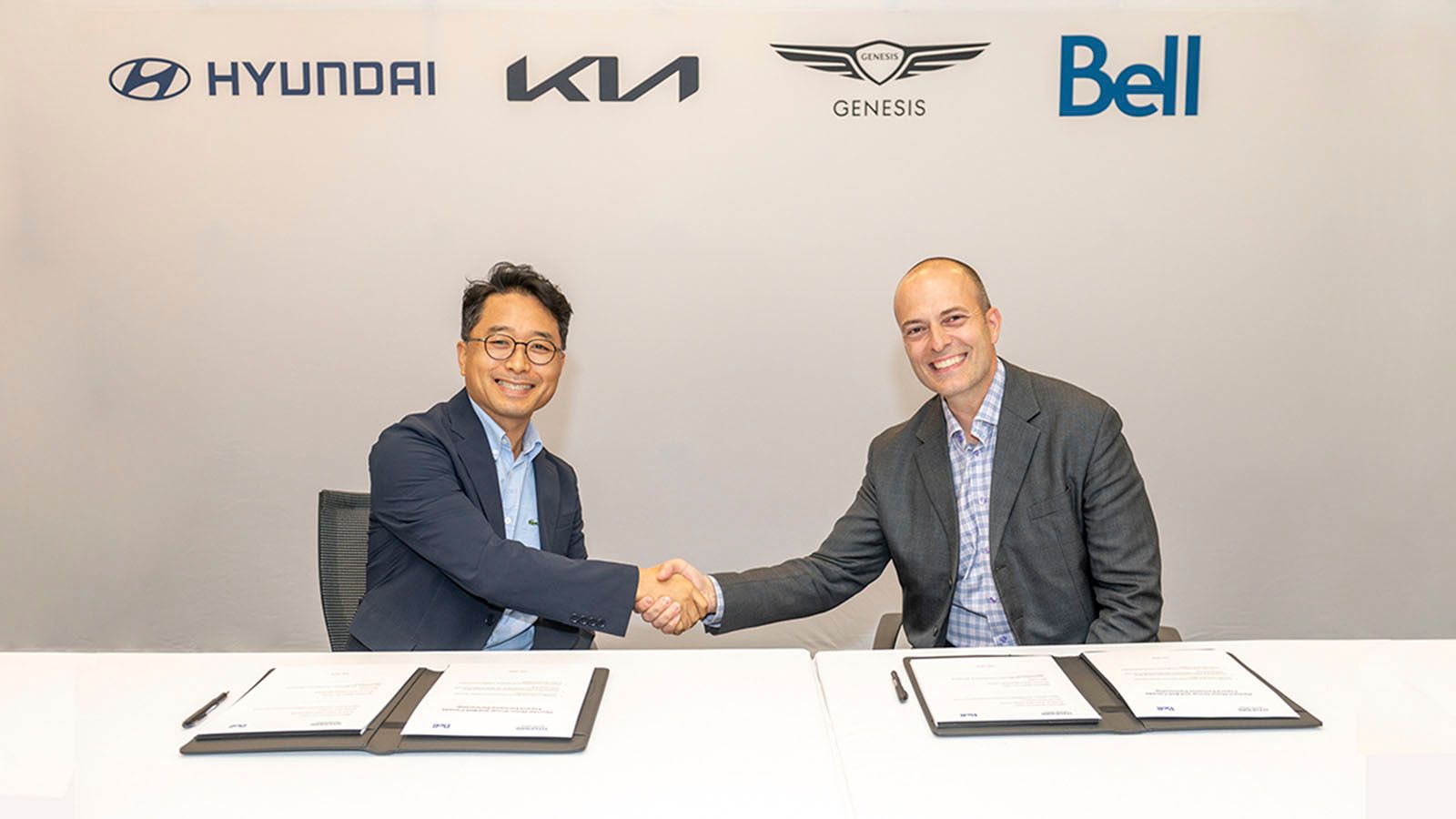 MK01_Signing Ceremony