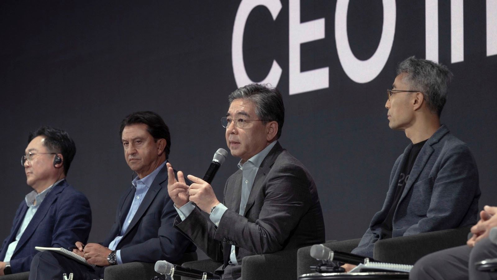 At 2024 CEO Investor Day, Hyundai Motor unveiled its new mid- to long-term strategy, ‘Hyundai Way’