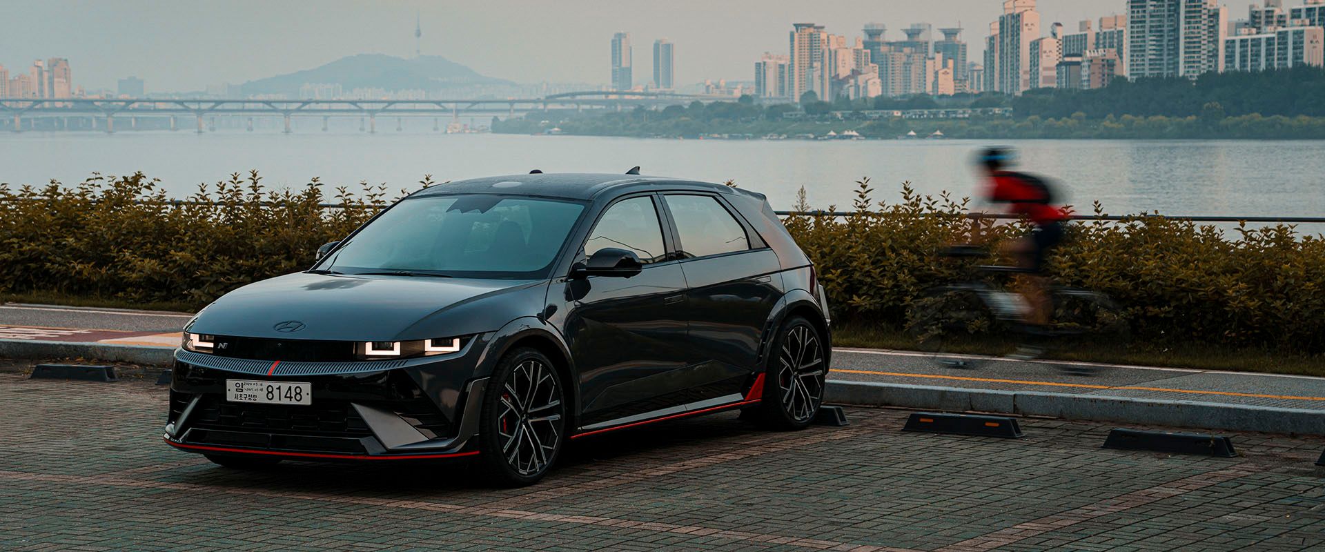 Korea is a country of contrasts, and nowhere is this unique duality more apparent than in its capital, Seoul, offering tradition and modernity.