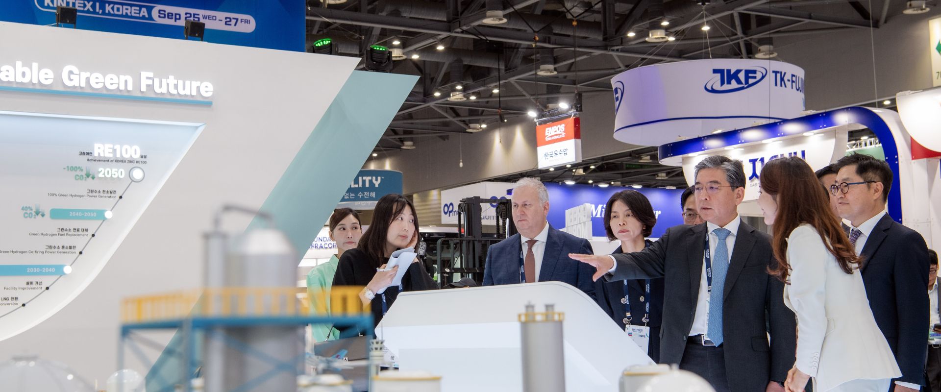 Hyundai Motor Group Unveils End-to-End Hydrogen Solutions and Hydrogen Roadmap at H2 MEET 2024