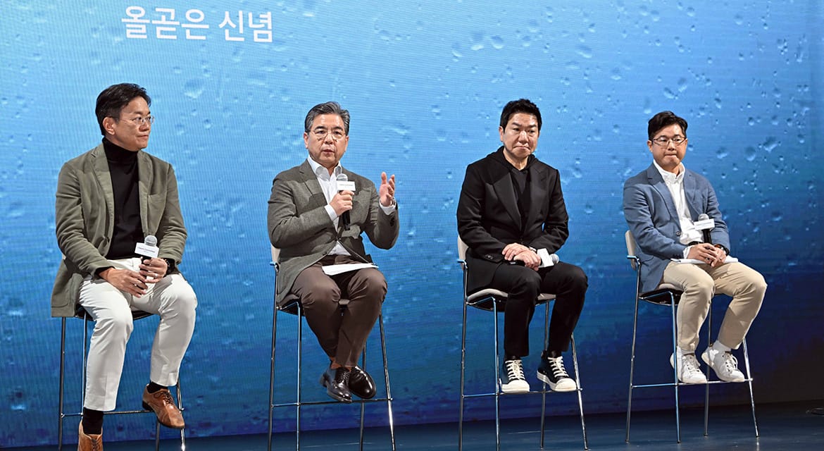 Hyundai Motor Company executives are having group Q&A session with the journalists at Hyundai Motorstudio Goyang