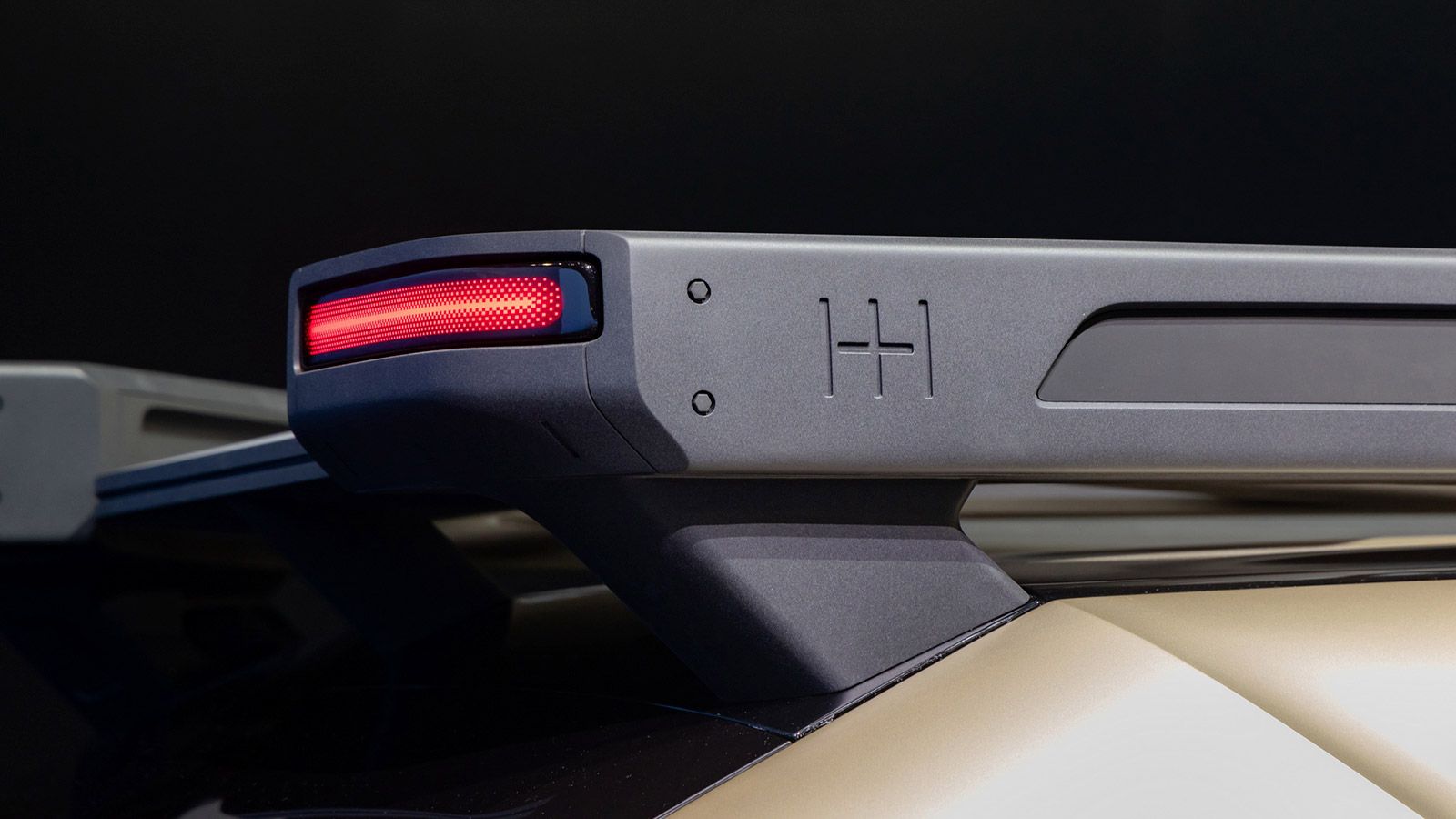 Hyundai Motor Reveals Bold and Efficient Hydrogen FCEV Concept Previewing New Design Language