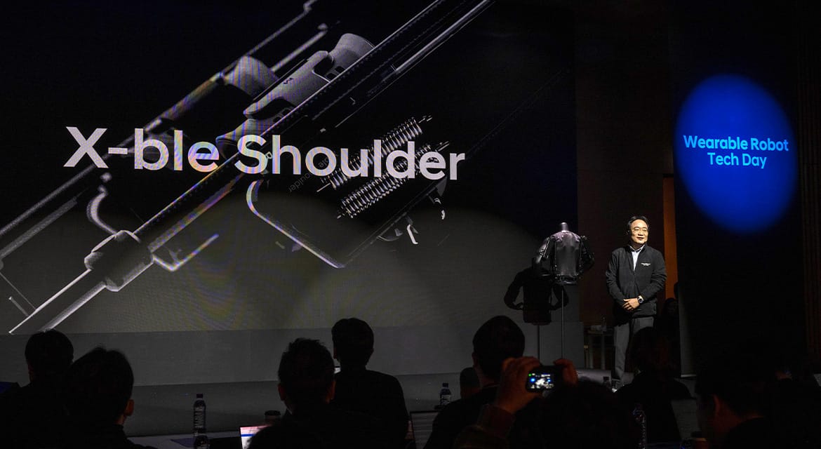 Hyundai Motor and Kia unveil wearable robot ‘X-ble Shoulder’ to boost industrial efficiency and reduce musculoskeletal injuries