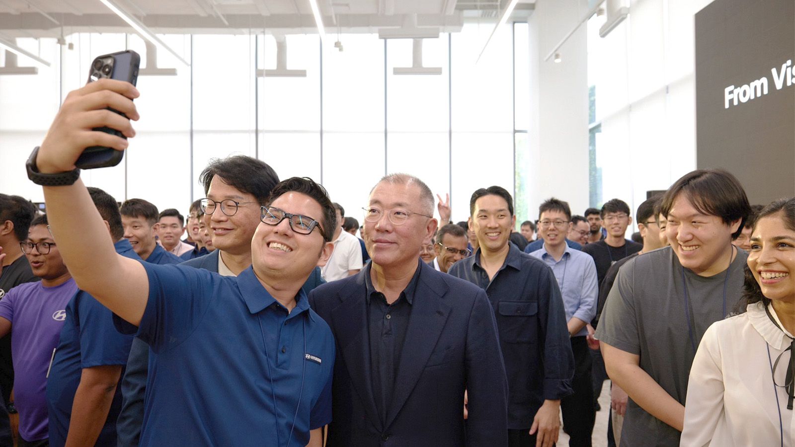 Hyundai Motor India Makes History with India’s Largest IPO and Plans to Expand Investment and Localize EV Supply Network