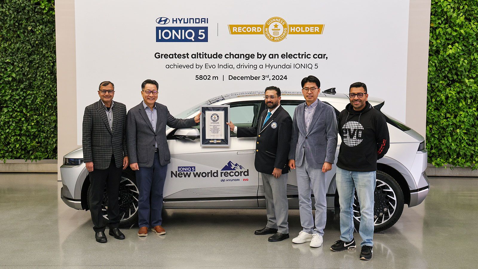 Hyundai IONIQ 5 takes part in GUINNESS WORLD RECORDS™ Title for the Greatest Altitude Change by an Electric Car