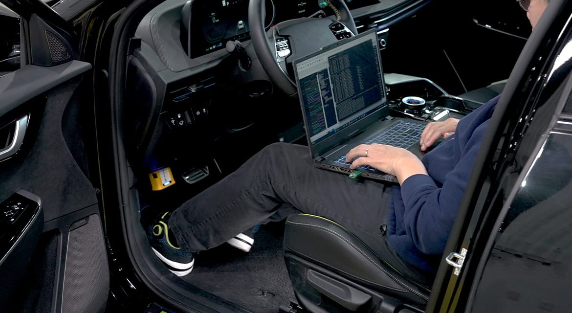 Hyundai Motor and Samsung Unveil Breakthrough Private 5G RedCap Technology for Smart Manufacturing