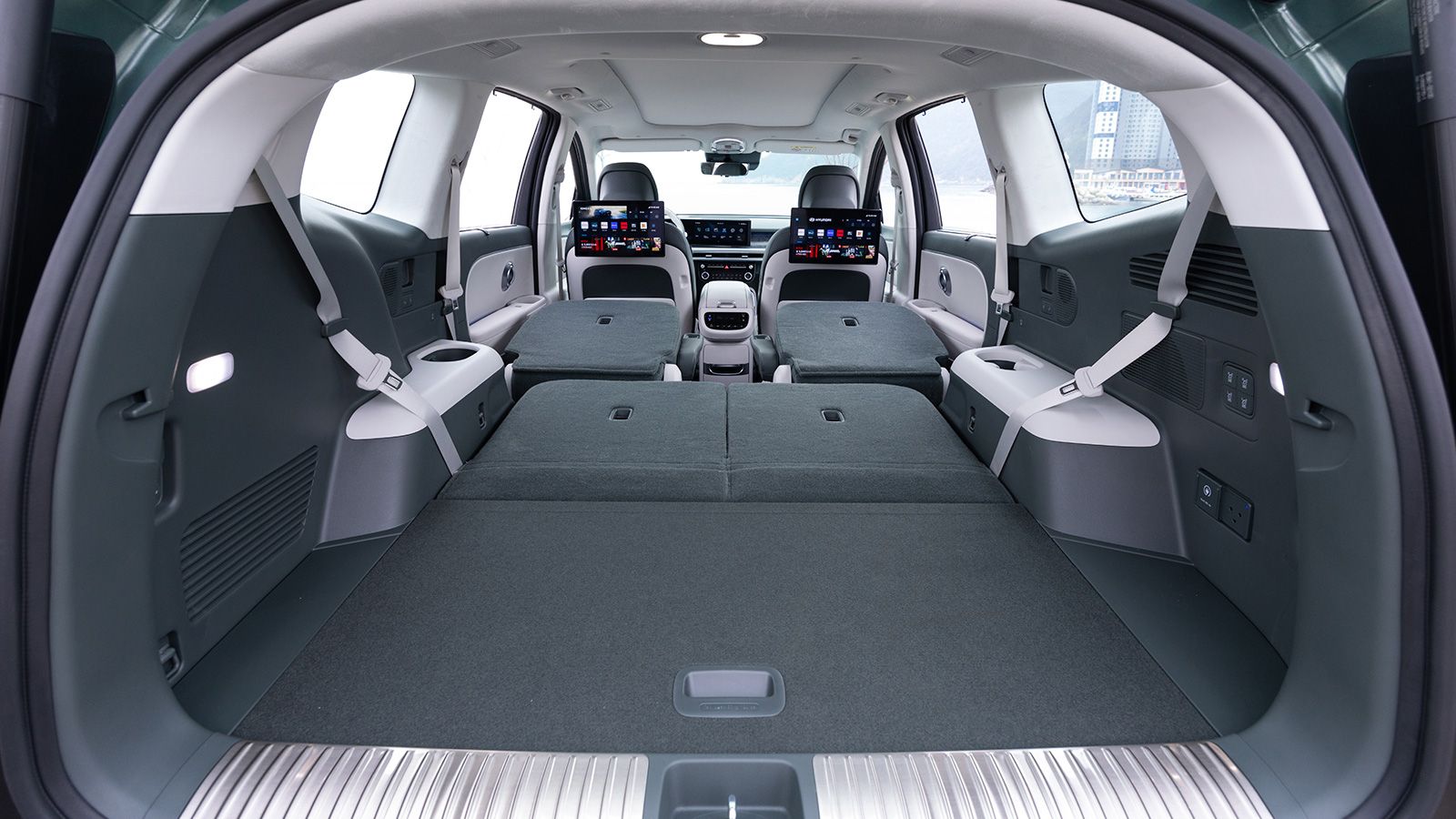 Hyundai IONIQ 9