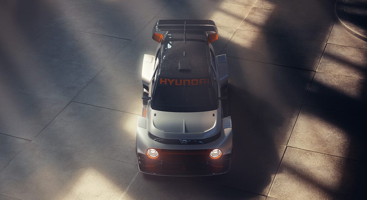 INSTEROID, A Sporty Gaming-Inspired EV Design Fantasy