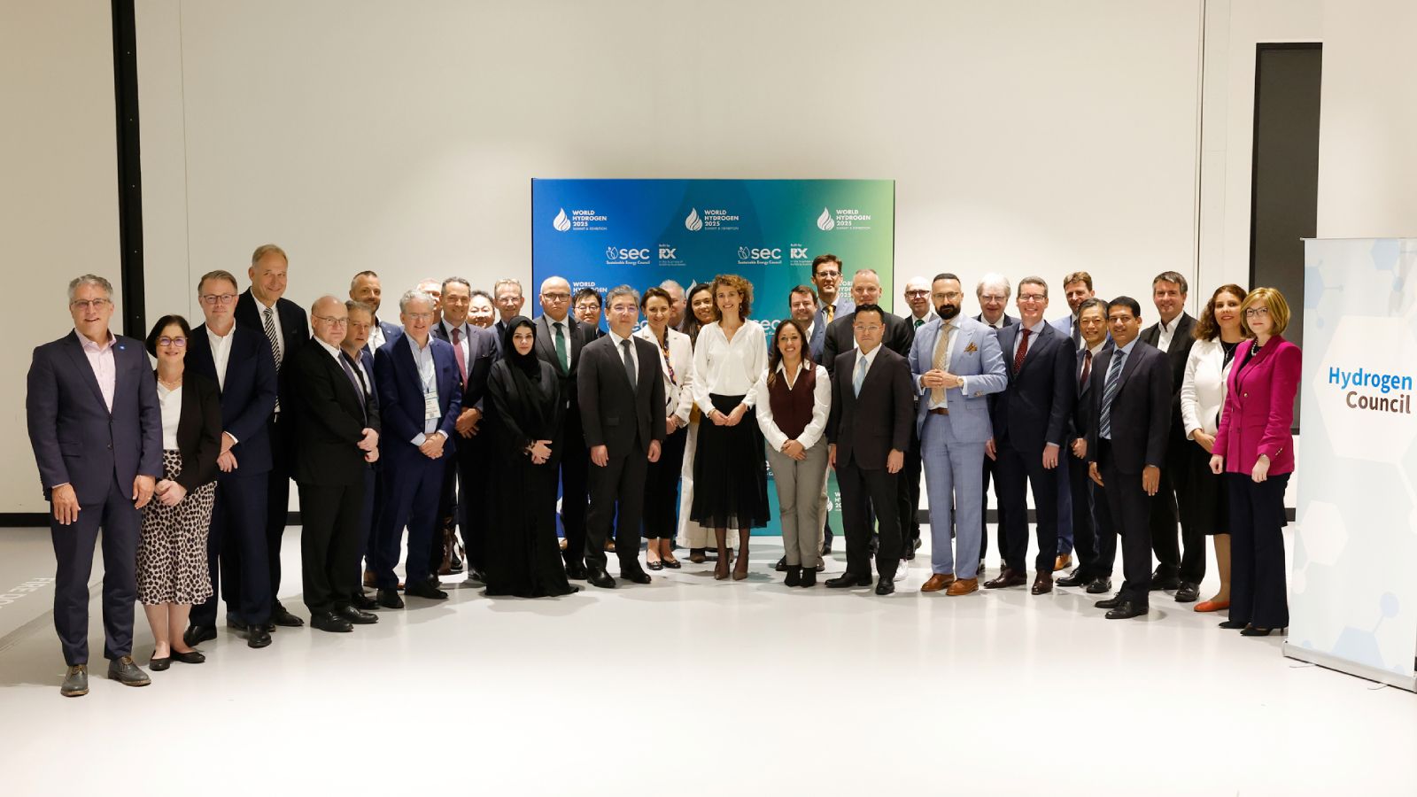 HMG Showcases Global Hydrogen Leadership at World Hydrogen Summit 2025