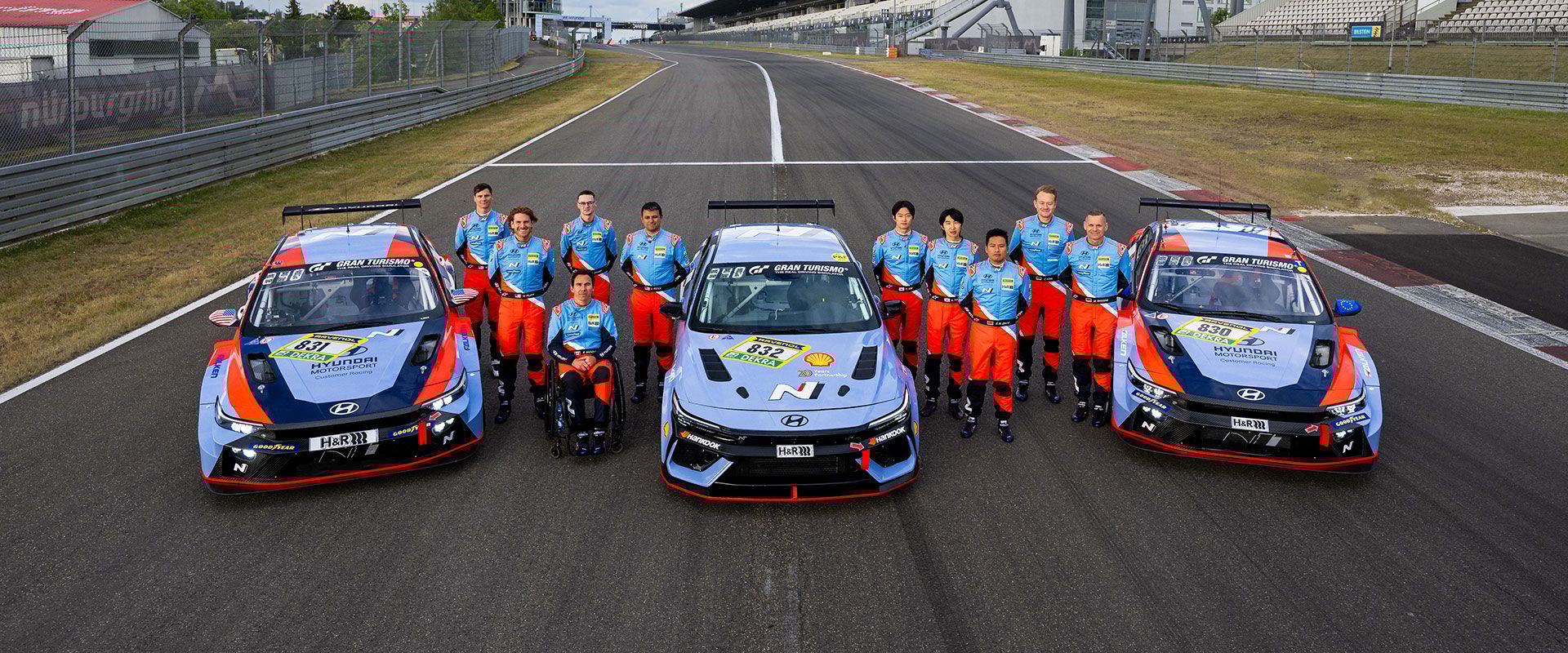Hyundai Motor Drivers and Racecars for the Nürburgring 24 Hours race