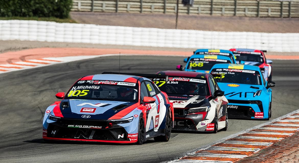 Hyundai ELANTRA N TCR #105