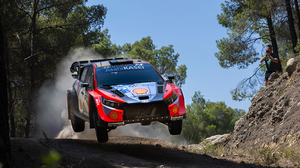 Hyundai Motor Takes Victory With Double Podium at Acropolis Rally