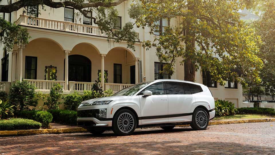 2026 Hyundai IONIQ 9 and 2026 Kia Sportage Earn 2025 IIHS TOP SAFETY PICK + Honors