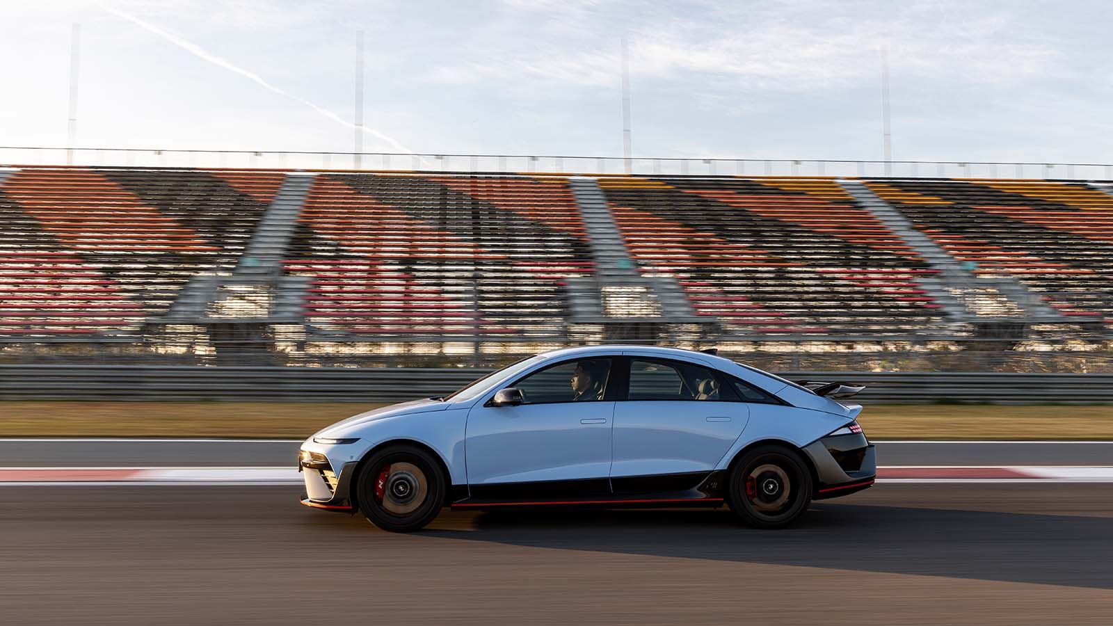 Hyundai N Redefines High-Performance EV Driving Experience with IONIQ 6 N_04