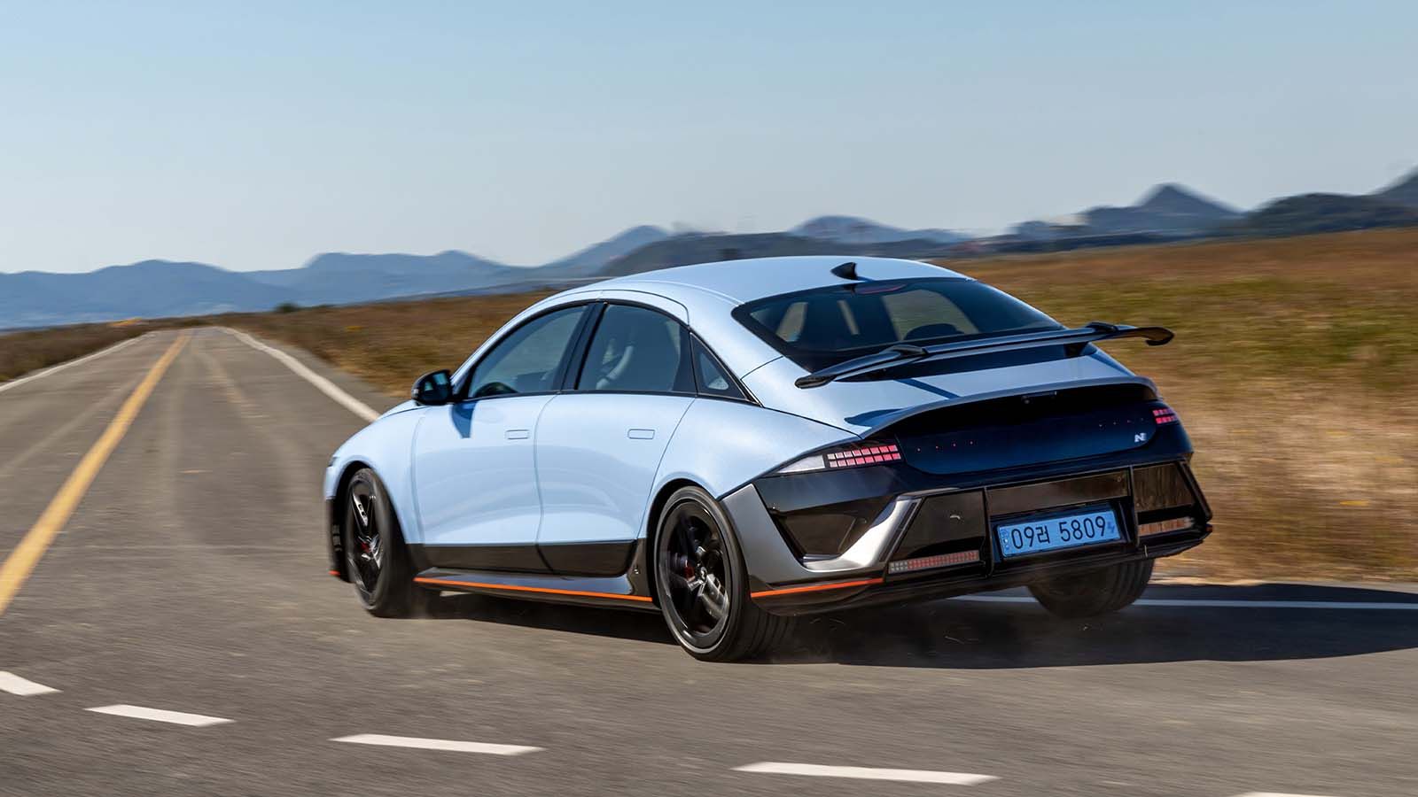 Hyundai N Redefines High-Performance EV Driving Experience with IONIQ 6 N_07