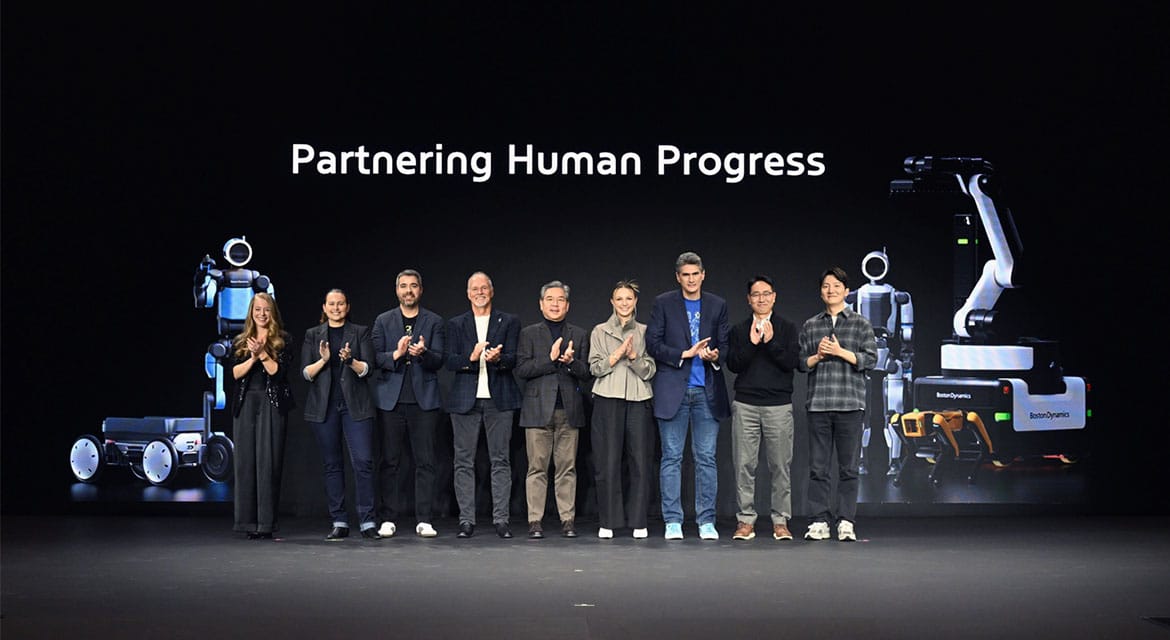 (From left) Merry Frayne, Director of Spot Product Management at Boston Dynamics; Carolina Parada, Head of Robotics at Google Deepmind; Alberto Rodriguez, Director of Atlas Behavior at Boston Dynamics; Robert Playter, CEO of Boston Dynamics; Jaehoon Chang, Vice Chair of Hyundai Motor Group; Aya Durbin, Humanoid Application Product Lead at Boston Dynamics; Zachary Jackowski, Vice President and General Manager of Atlas at Boston Dynamics; Woong Jae Lee, Vice President of Manufacturing Division at Hyundai Motor Group and Chief Innovation Officer of Boston Dynamics; Seunghyun Woo, Future Strategy Team Lead at Hyundai Motor Group