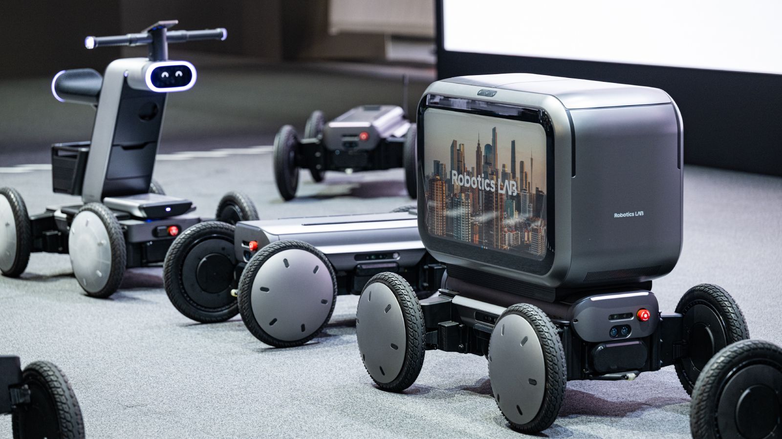 Commercialized model of the next-generation mobility robot platform MobED