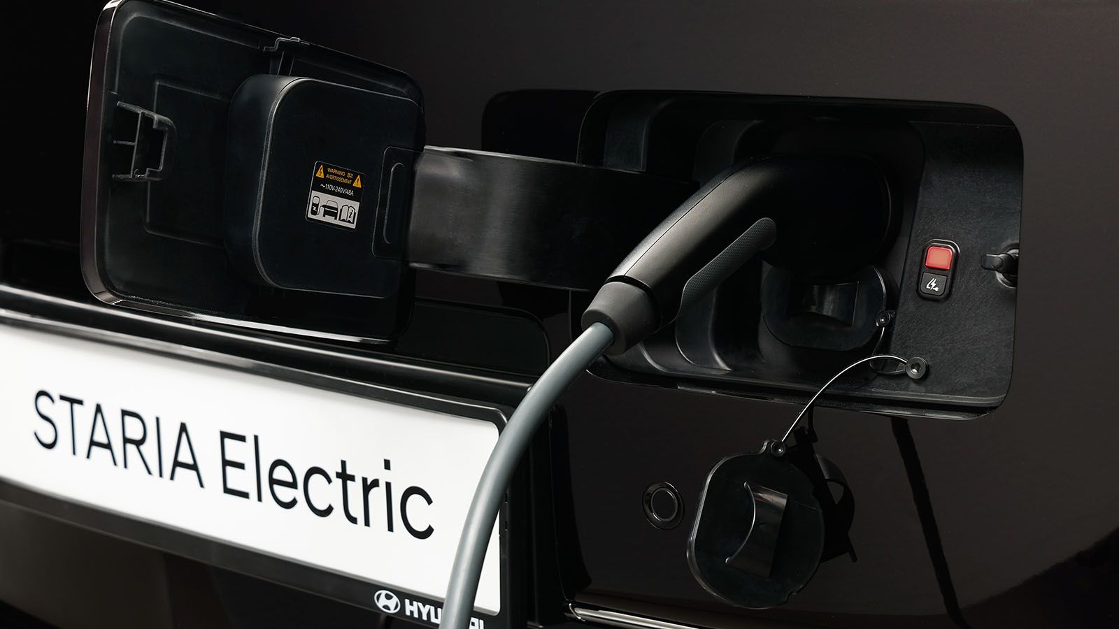 Hyundai STARIA Electric Debuts, Setting a New Standard for Spacious, Everyday Zero-Emission Mobility