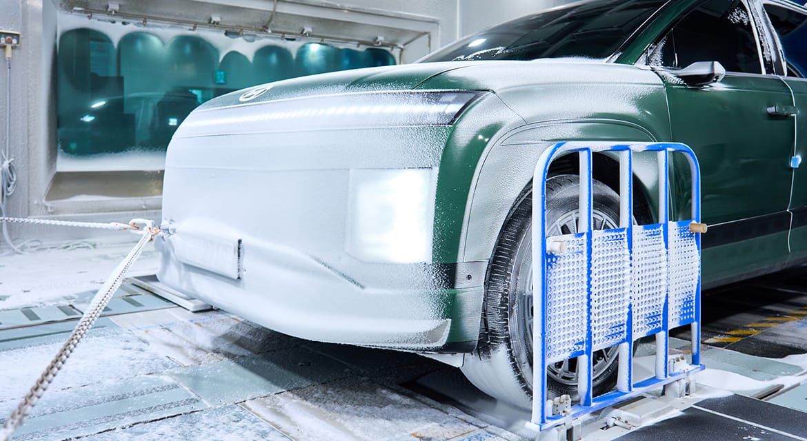 Hyundai flagship all-electric three-row SUV, the IONI 9, is put through its paces in the climactic chamber