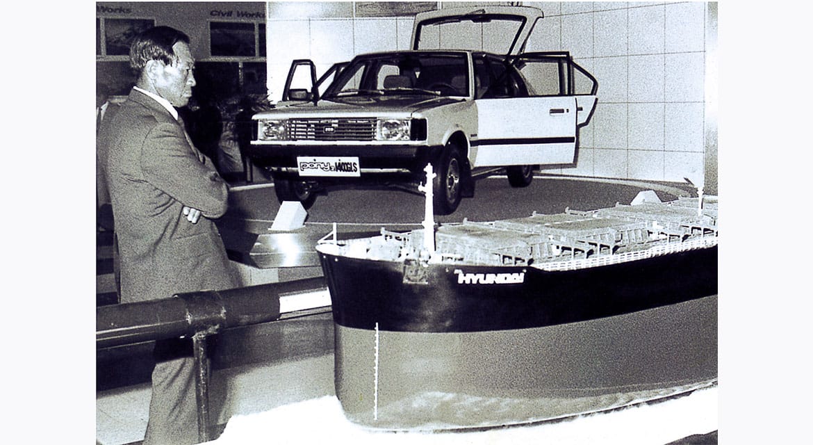  Founding Chairman Ju‑yung Chung