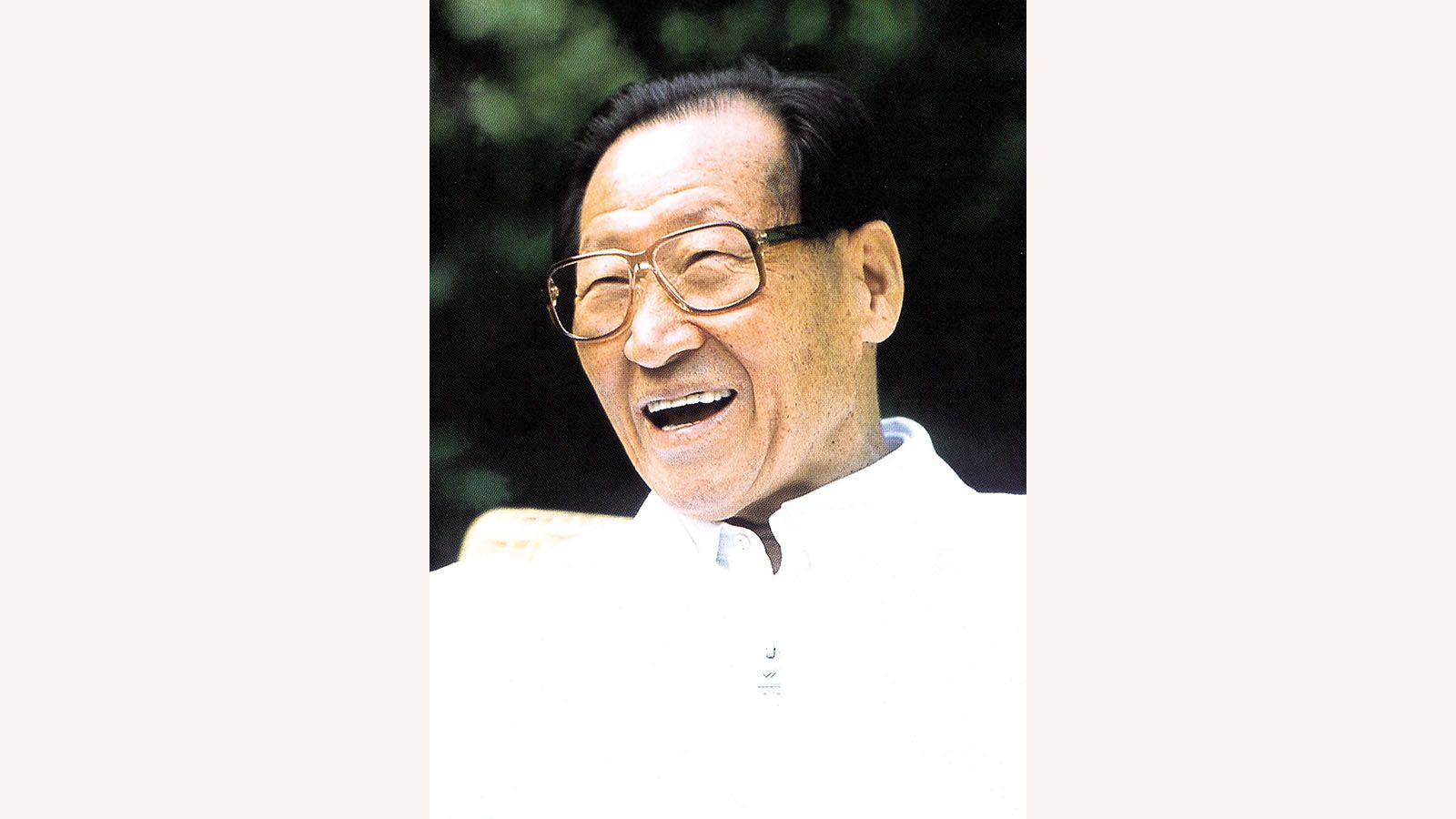  Founding Chairman Ju‑yung Chung