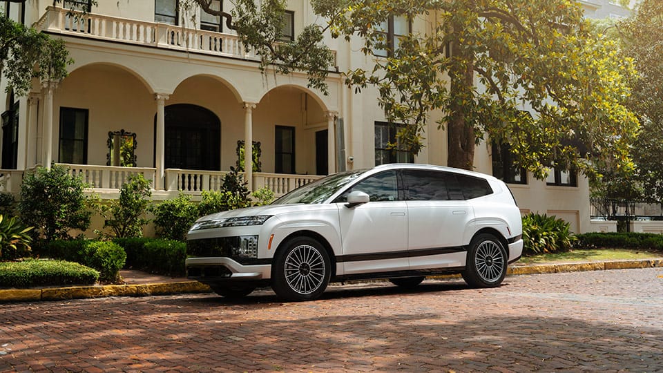 Hyundai Earns Seven 2026 TOP SAFETY PICK Awards from IIHS 