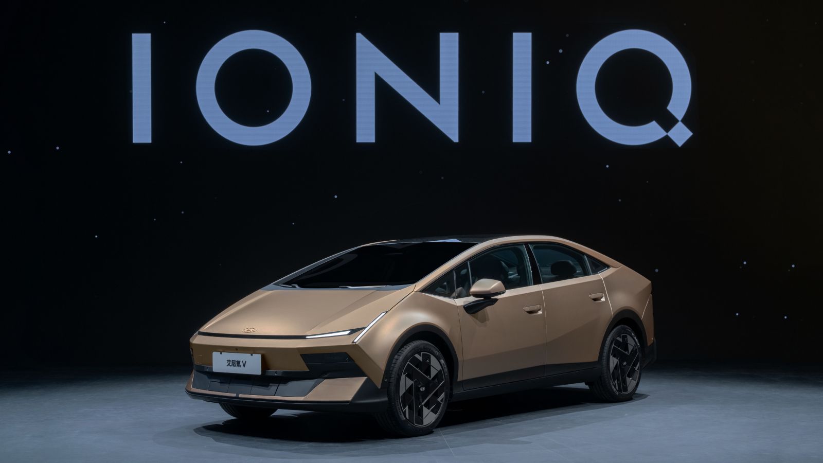 IONIQ V