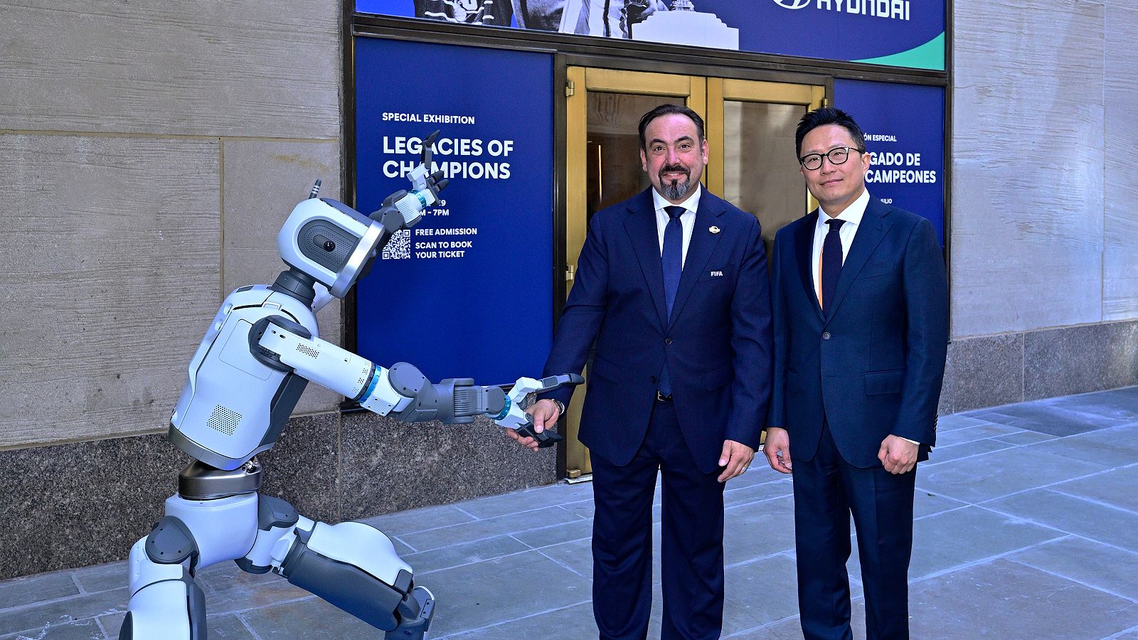 From left: Marco Fazzone, Managing Director, FIFA Museum; Sungwon Jee, Executive Vice President and Global Chief Marketing Officer, Hyundai Motor Company