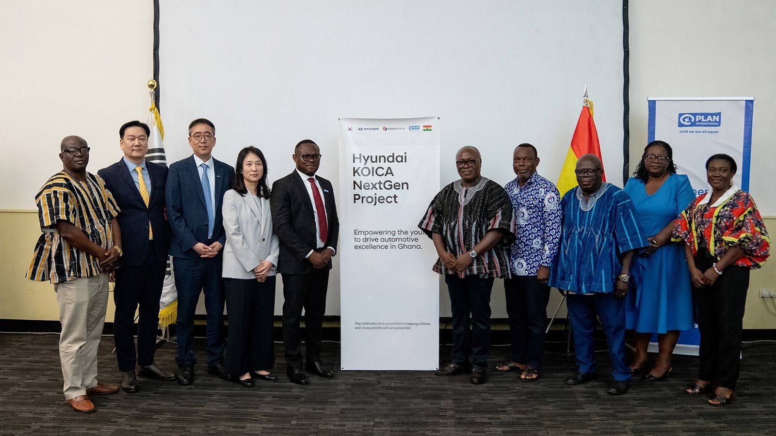 (From Second Left) Jae Sun Yoo, Team Leader, Hyundai Motor M.East & Africa Headquarters Marketing&Communication Team; Dongwan Woo, Country Director of the KOICA Ghana Office; Kim Hyunjoo, Second Secretary of the Embassy of the Republic of Korea; Frederick Tei-Nobi, Acting Country Director of Plan International Ghana; and Ing. Dr. Eric Kofi Adzroe, Director-General of Ghana TVET Service; and Ben Honyenuga, Vice-Chancellor of Ho Technical University