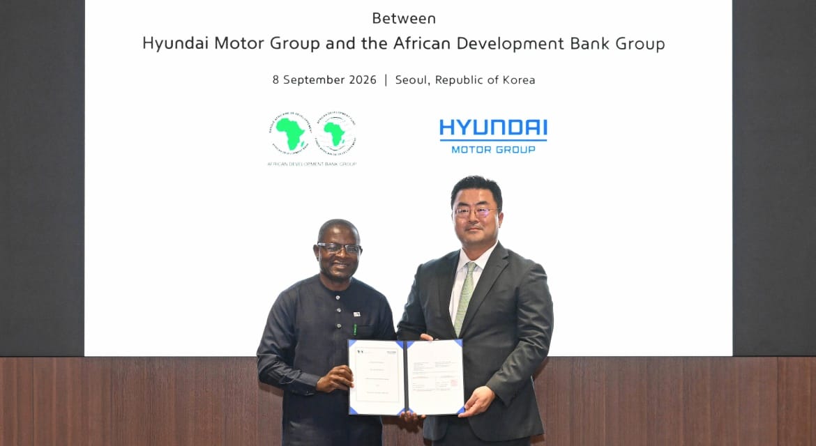 (left to right) Kevin Chika Urama, Chief Economist and Vice President for Economic Governance & Knowledge Management, Heung-soo Kim, Executive Vice President and Head of Global Strategy Office at Hyundai Motor Group