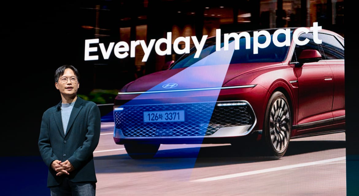 Minwoo Park, President and Head of Advanced Vehicle Platform Division, Hyundai Motor Group, and CEO of 42dot