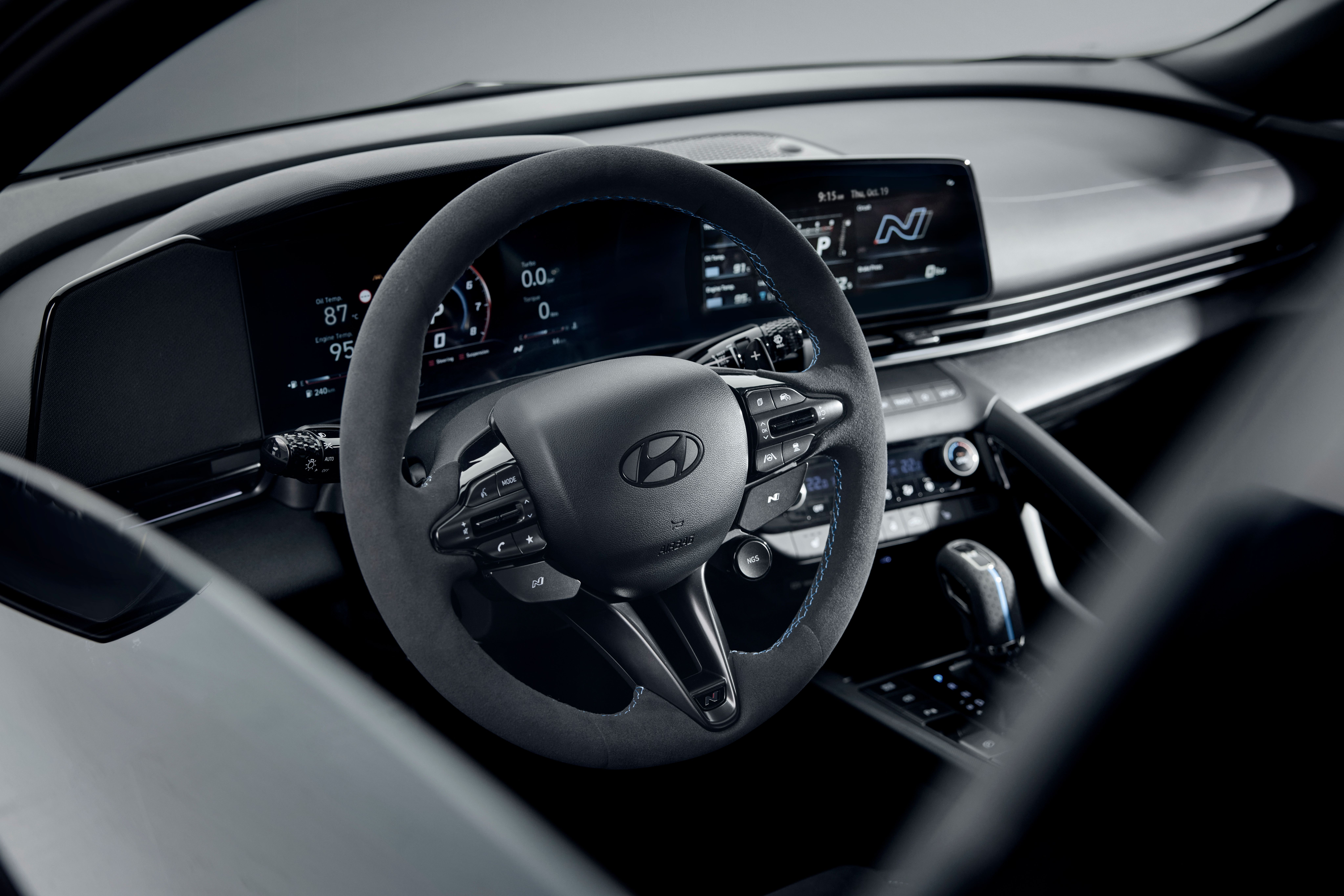 Hyundai ELANTRA N MONOCHROME