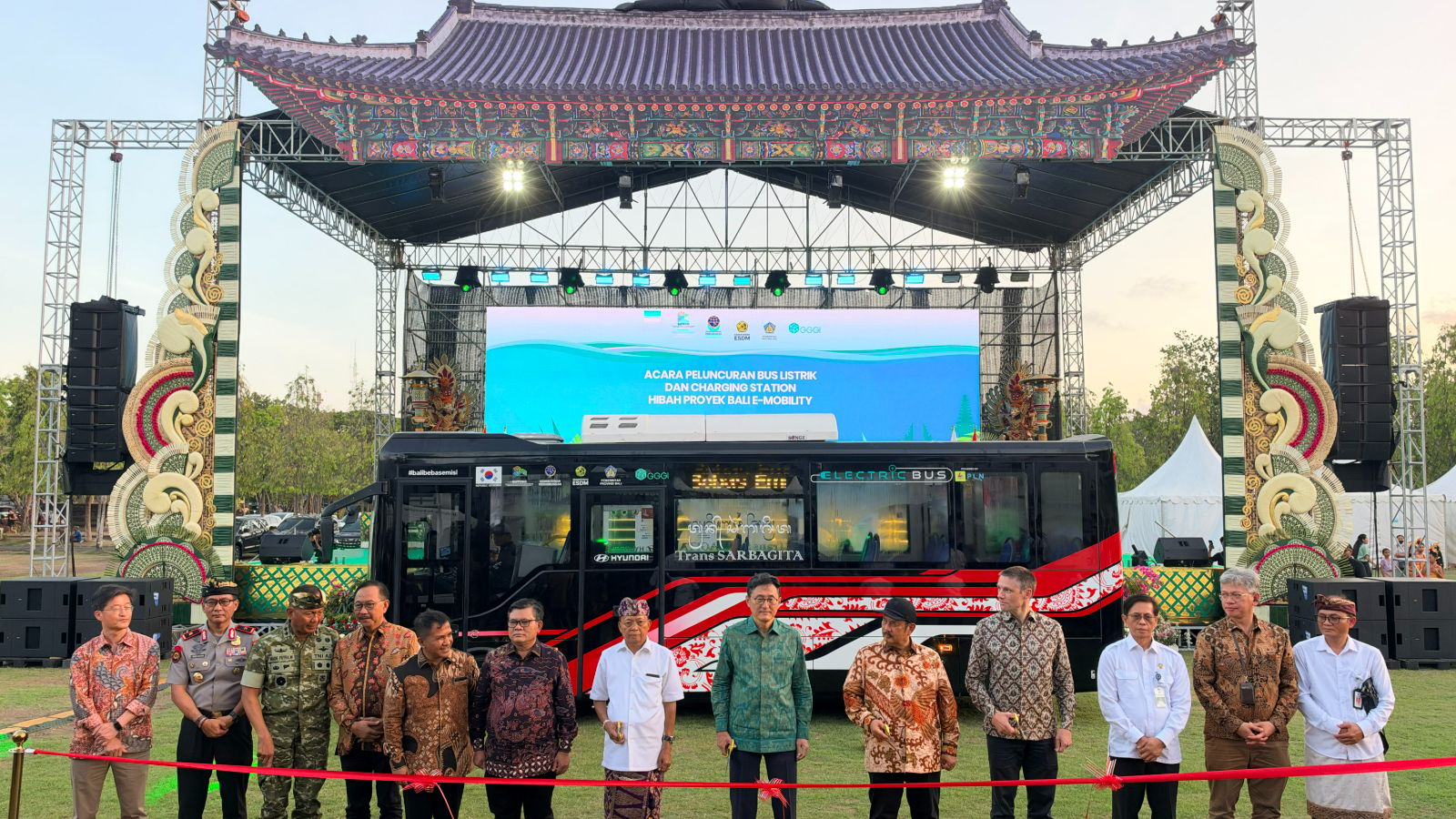 Hyundai Motor Delivers Bali’s First Electric Buses for Public Transport 