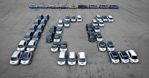 Hyundai Motor Provides Official Transport  for the ICC Champions Trophy England and Wales 2013
