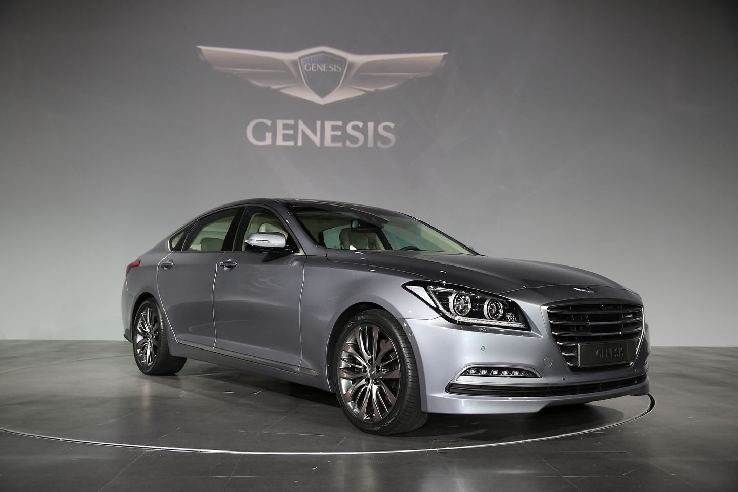 Hyundai Stages World Premiere of All New Genesis