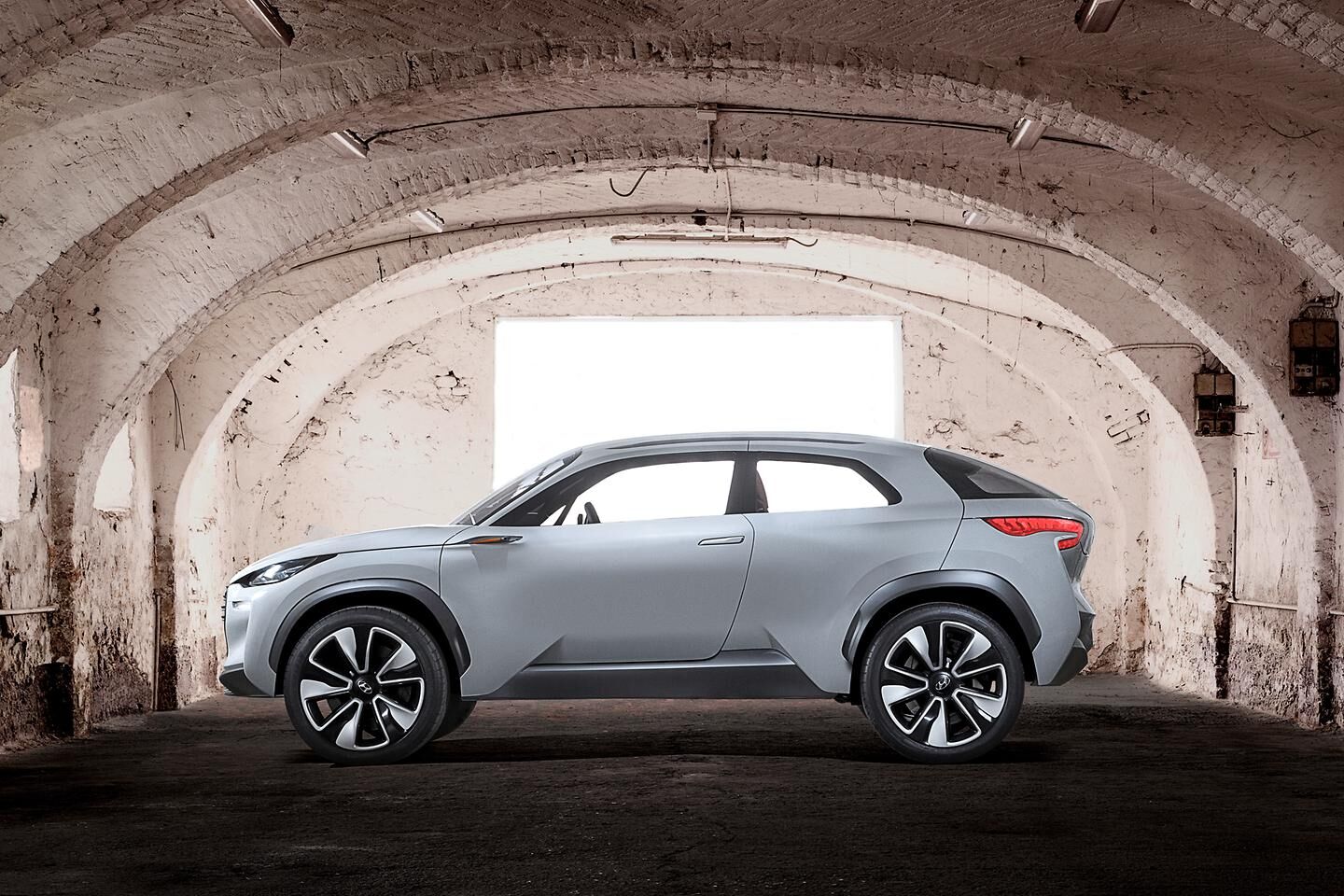 Hyundai Motor's Intrado Focuses on the Essential to Enrich and Engage Lives