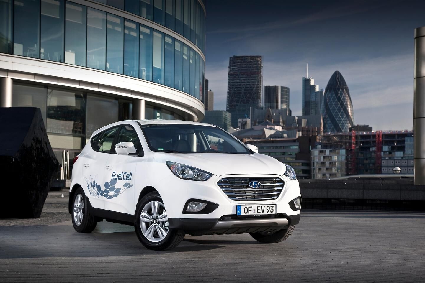 Hyundai Motor partners European initiative to fuel hydrogen powered mobility