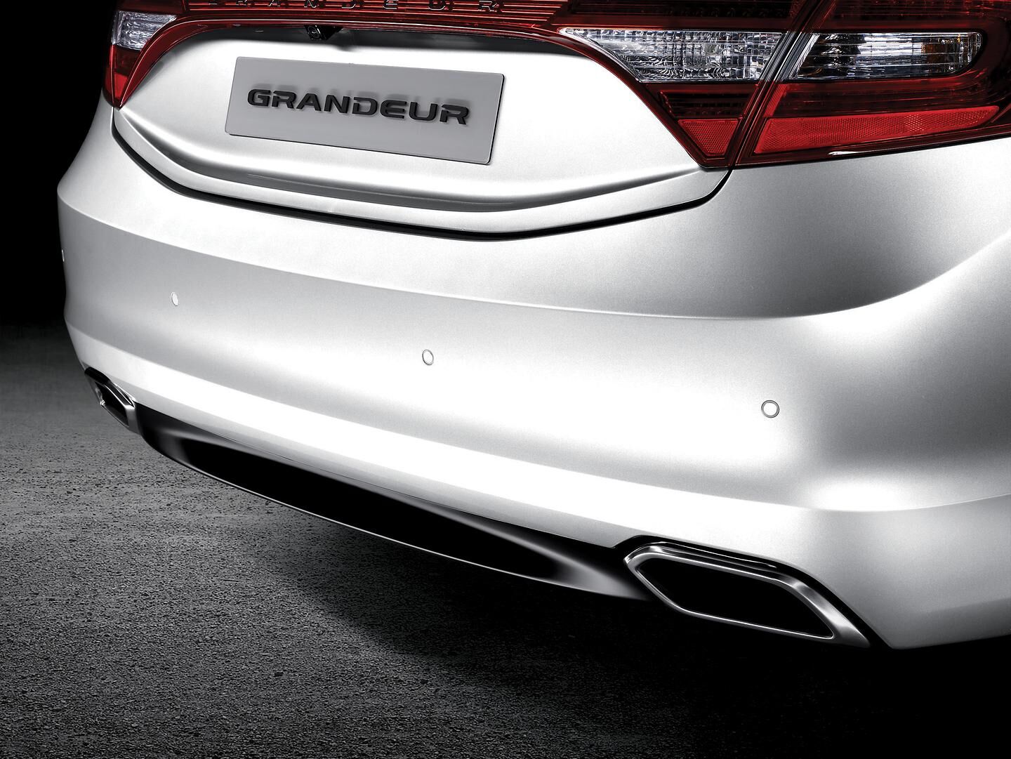 Upgraded Grandeur rear end