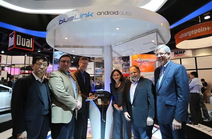 Hyundai's Display Audio System Wins 2015 Comsumer Electronics Show Editors' Choice Award From Reviewed.com &#47; USA Today