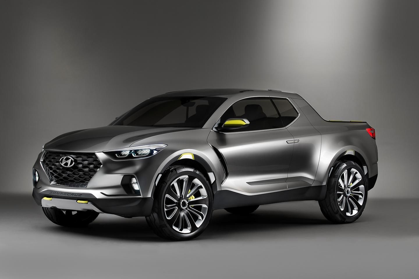 Hyundai Motor Unveils Sonata Plug-in Hybrid, Santa Cruz concept at 2015 NAIAS
