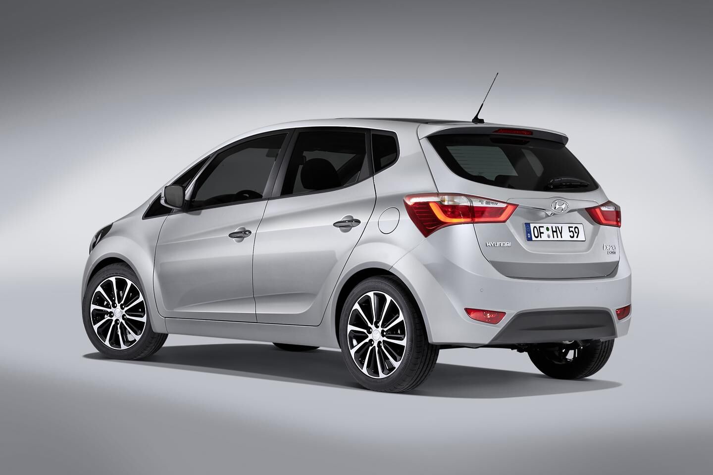 Hyundai ix20_Rear 3-4