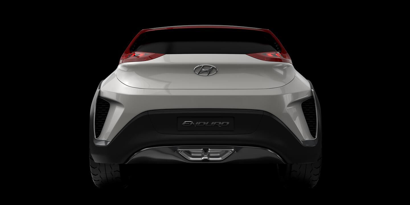 Hyundai Motor introduces 'Enduro' lifestyle CUV concept at 2015 Seoul Motor Show (4)